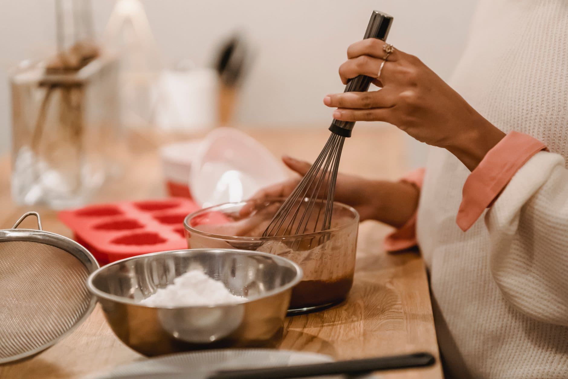 Chocolate derretido em uma tigela
